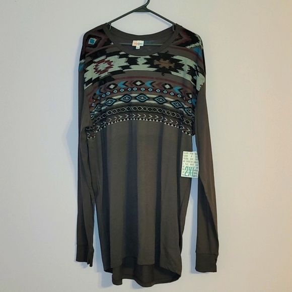 LuLaRoe Tops - Lularoe 2xl Long Sleeve Hudson